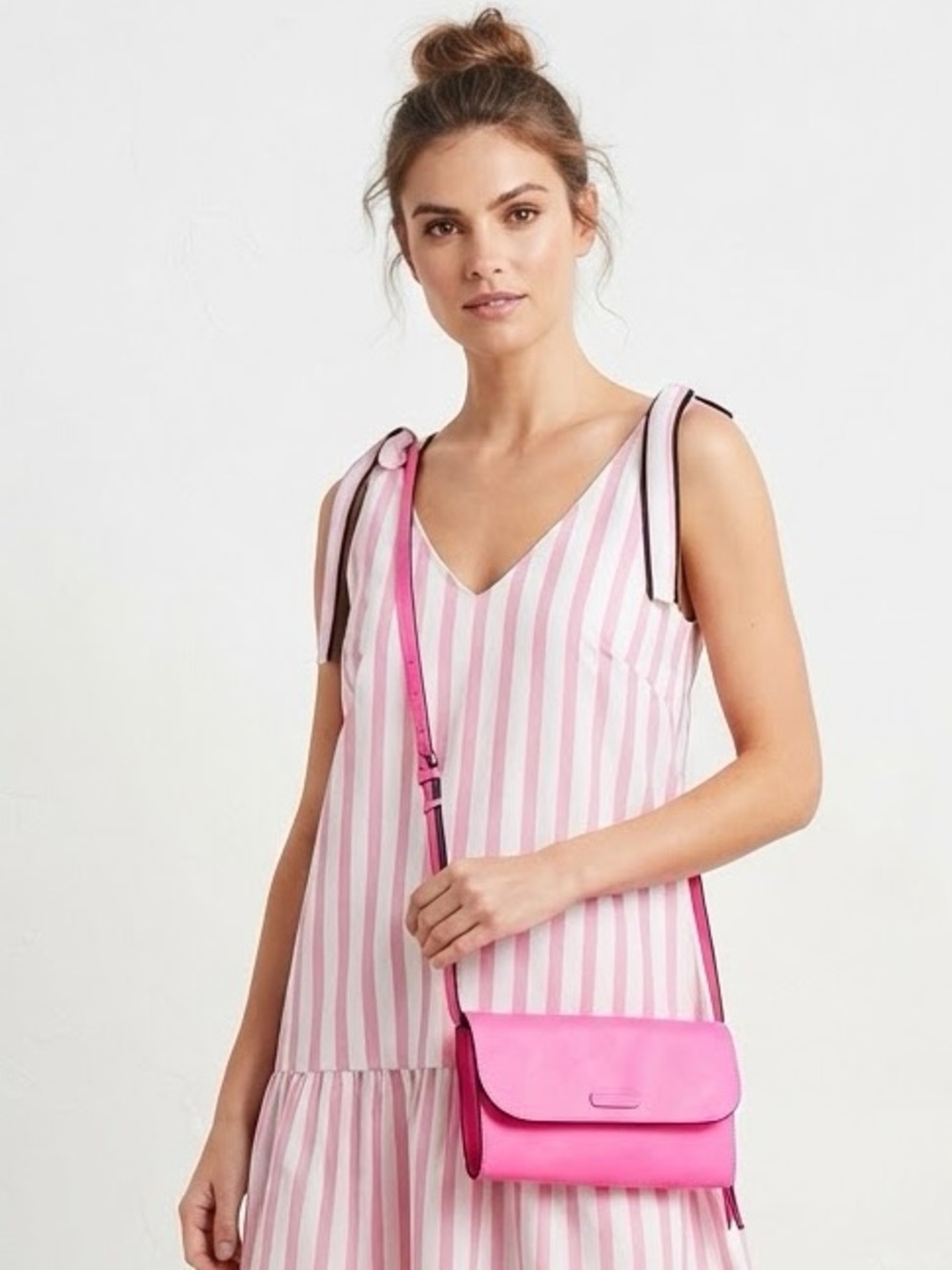 Vera Bradley Neon Pink Crossbody Bag - Picture 1 of 8